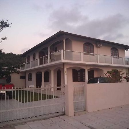 Apartamento De 2 Dormitorios Florianópolis Exterior foto