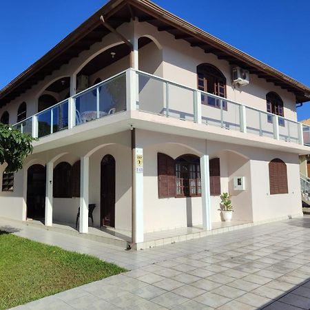 Apartamento De 2 Dormitorios Florianópolis Exterior foto