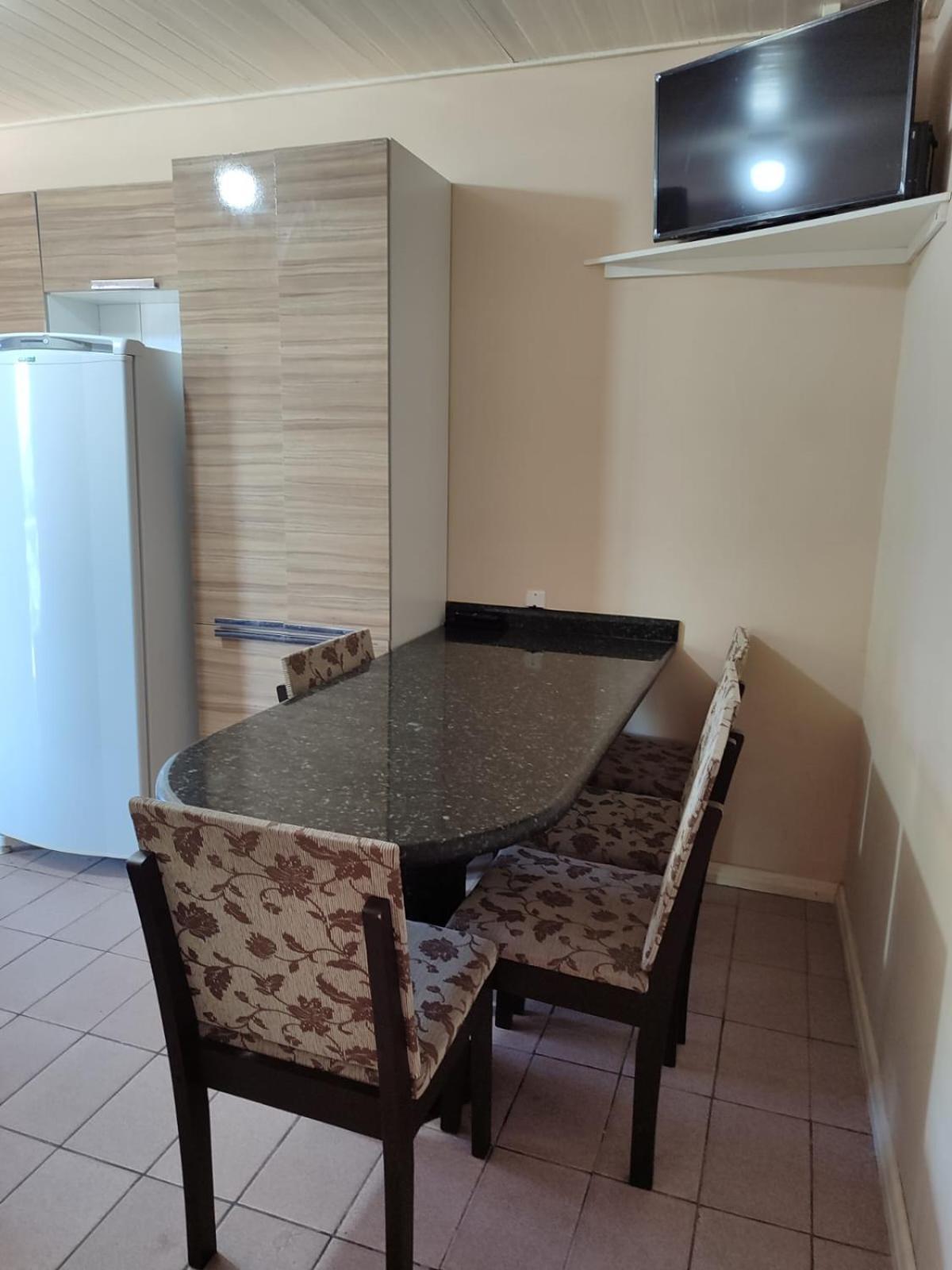 Apartamento De 2 Dormitorios Florianópolis Exterior foto